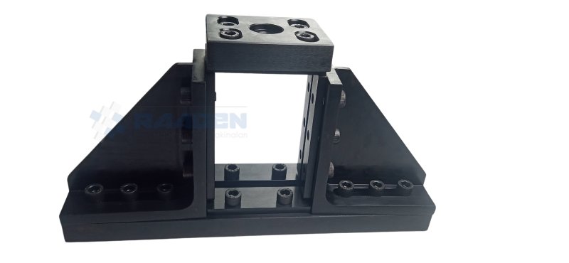 ASTM D7137 Test Fixture